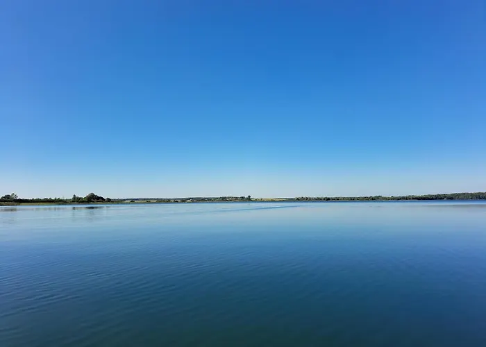 Nad Jeziorem Chlop Vila *